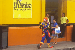 Payaso en León