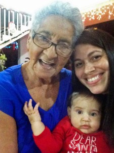 Abuela, Draco y Yomaris