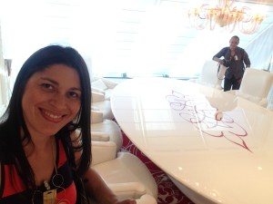 Salón Privée, Riviera Cruise